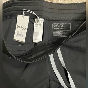 Figs jogger scrubs